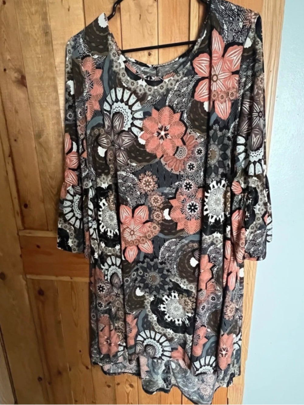 2XL Bohemian Style Dress Very Flowy
